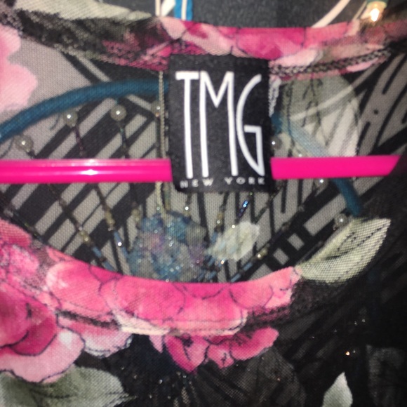 Sheer rose dress - Picture 3 of 4